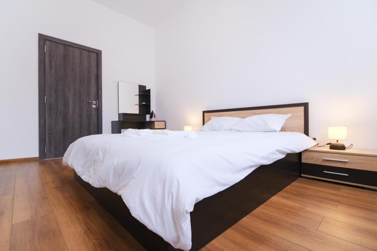 Apartment In The City Center พลอฟดิฟ ภายนอก รูปภาพ